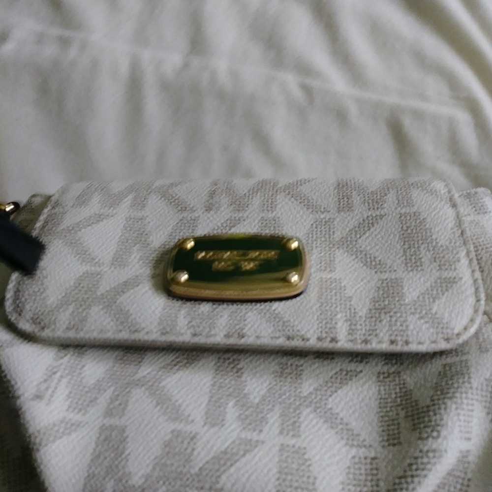 Michael Lord crossbody purse